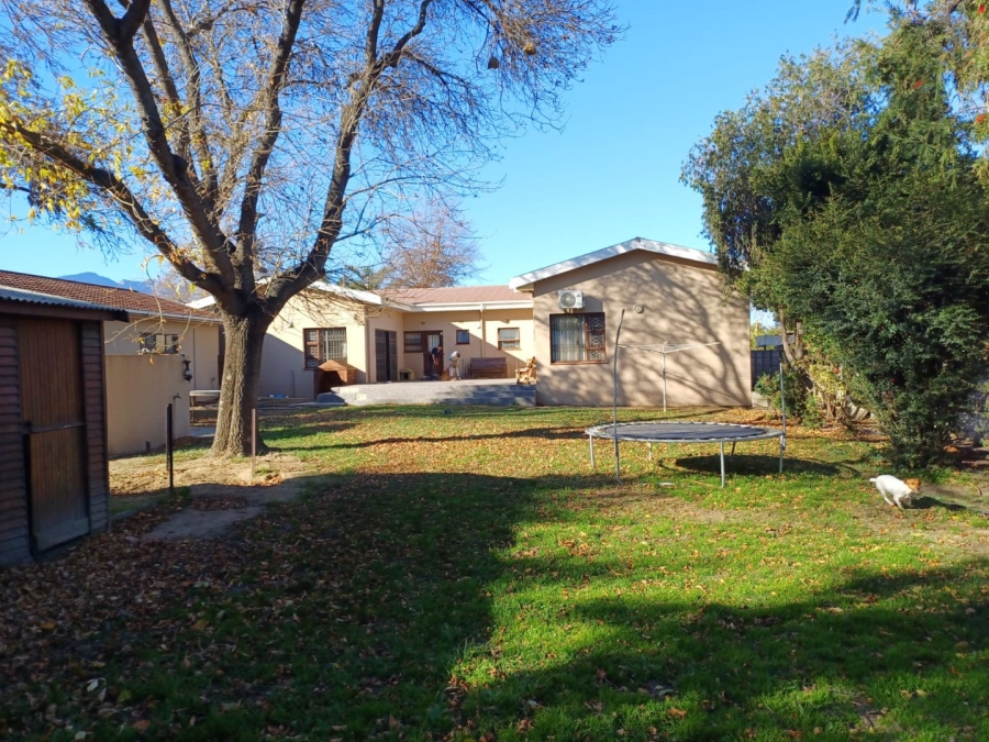 4 Bedroom Property for Sale in Prince Alfred Hamlet Western Cape